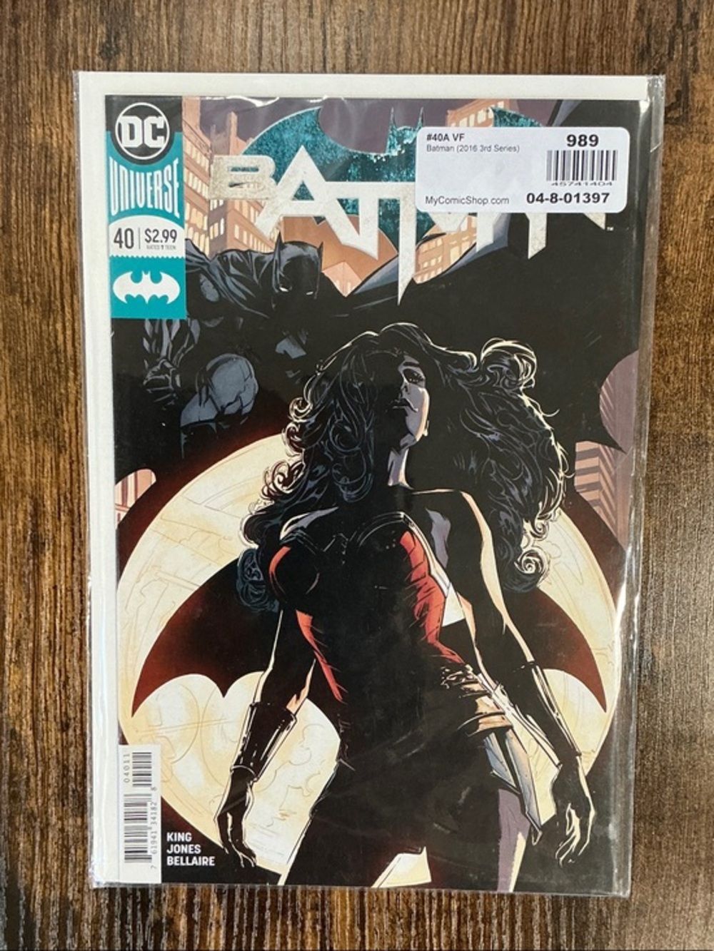 DC Batman Comic Cover Featuring Wonder Woman – Black & Red
